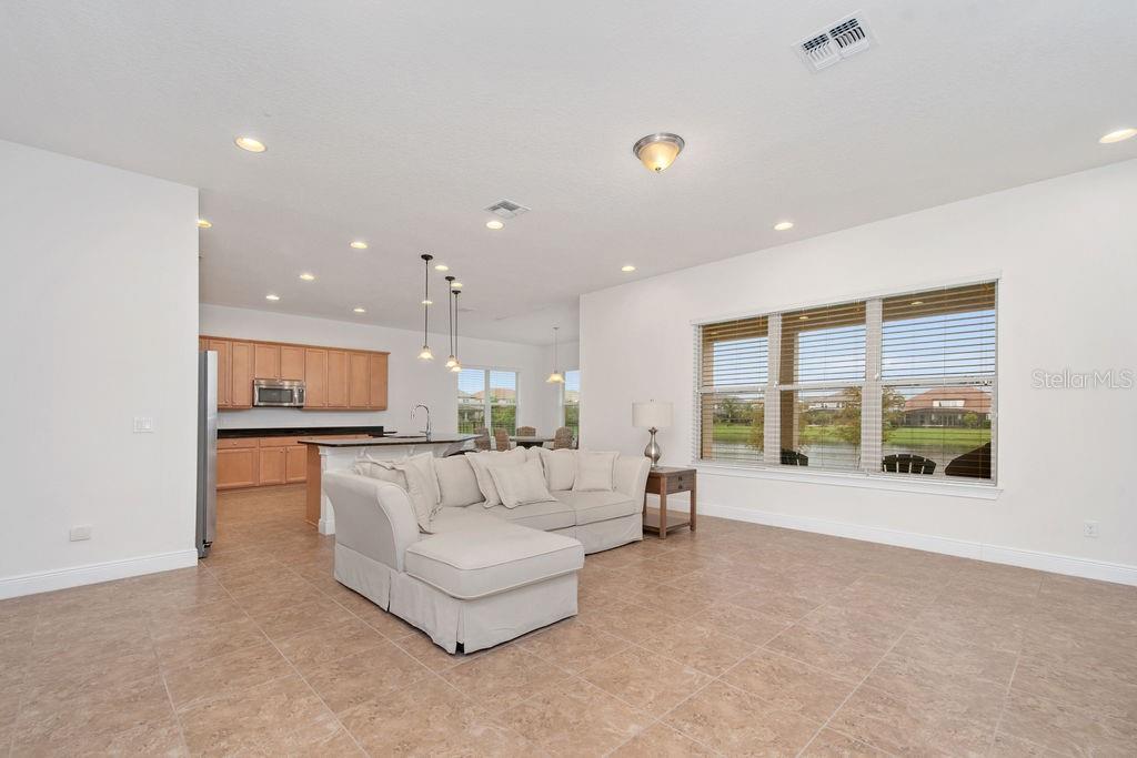 ENCLAVE - Residential Lease