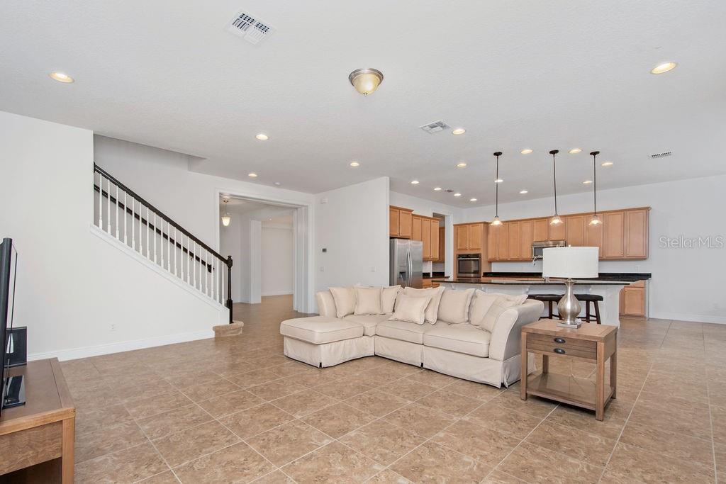 ENCLAVE - Residential Lease
