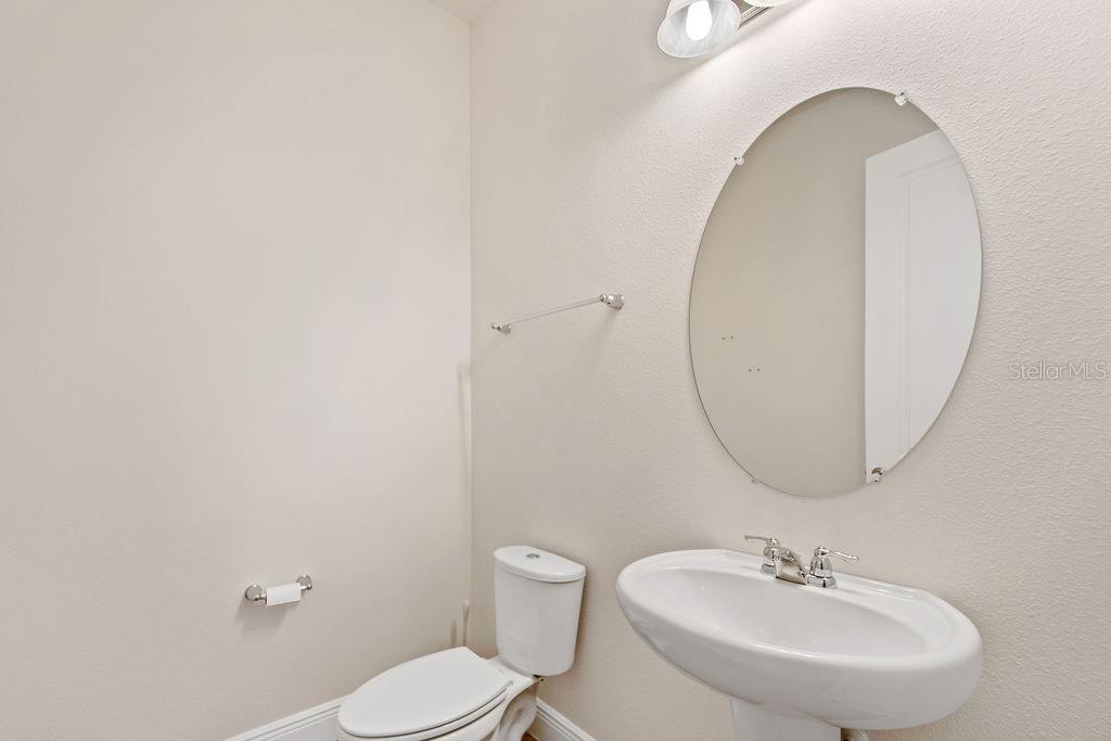 ENCLAVE - Residential Lease
