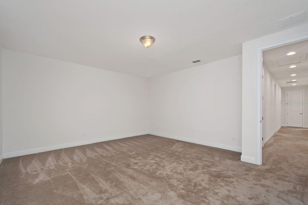 ENCLAVE - Residential Lease