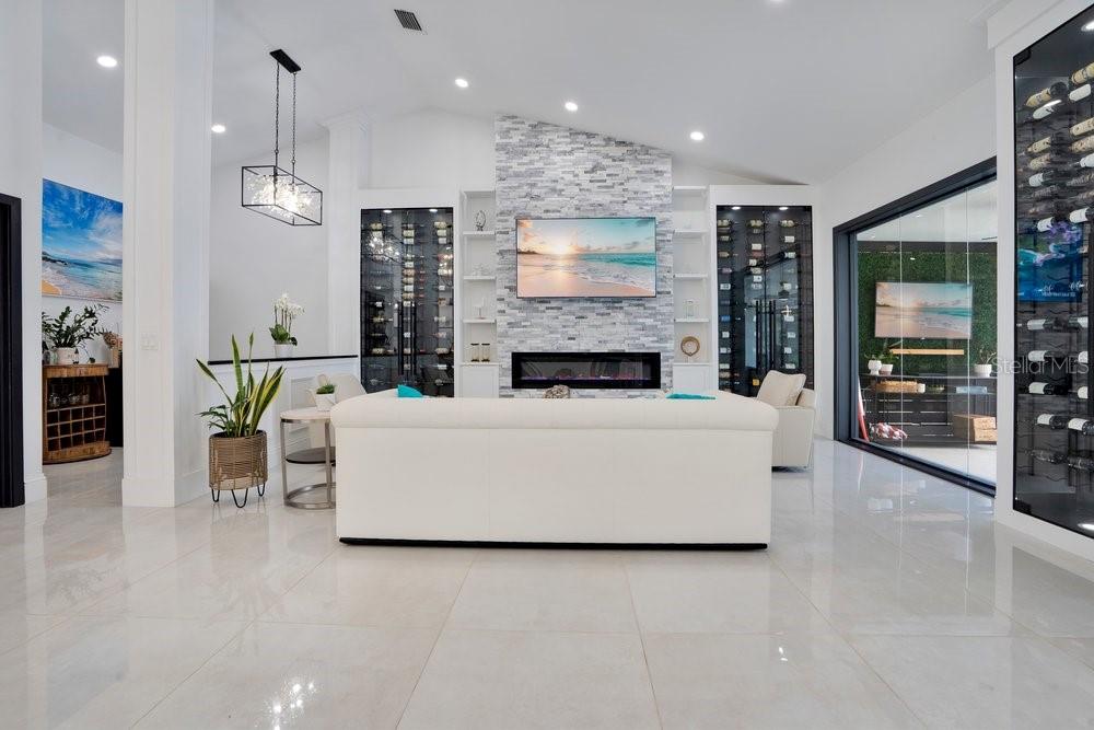 SAND LAKE POINT - Residential