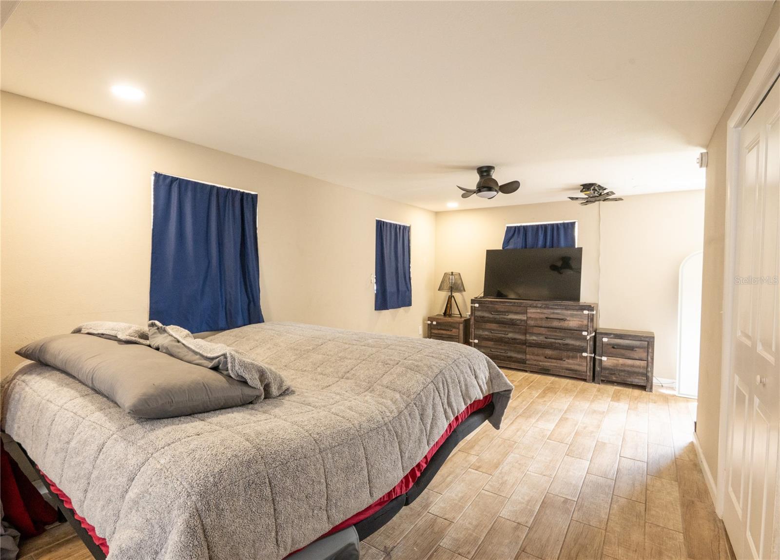 HOLIDAY LAKE ESTATES - Residential