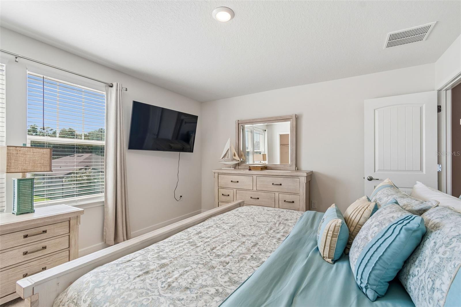 OAKS OF PASCO - Residential