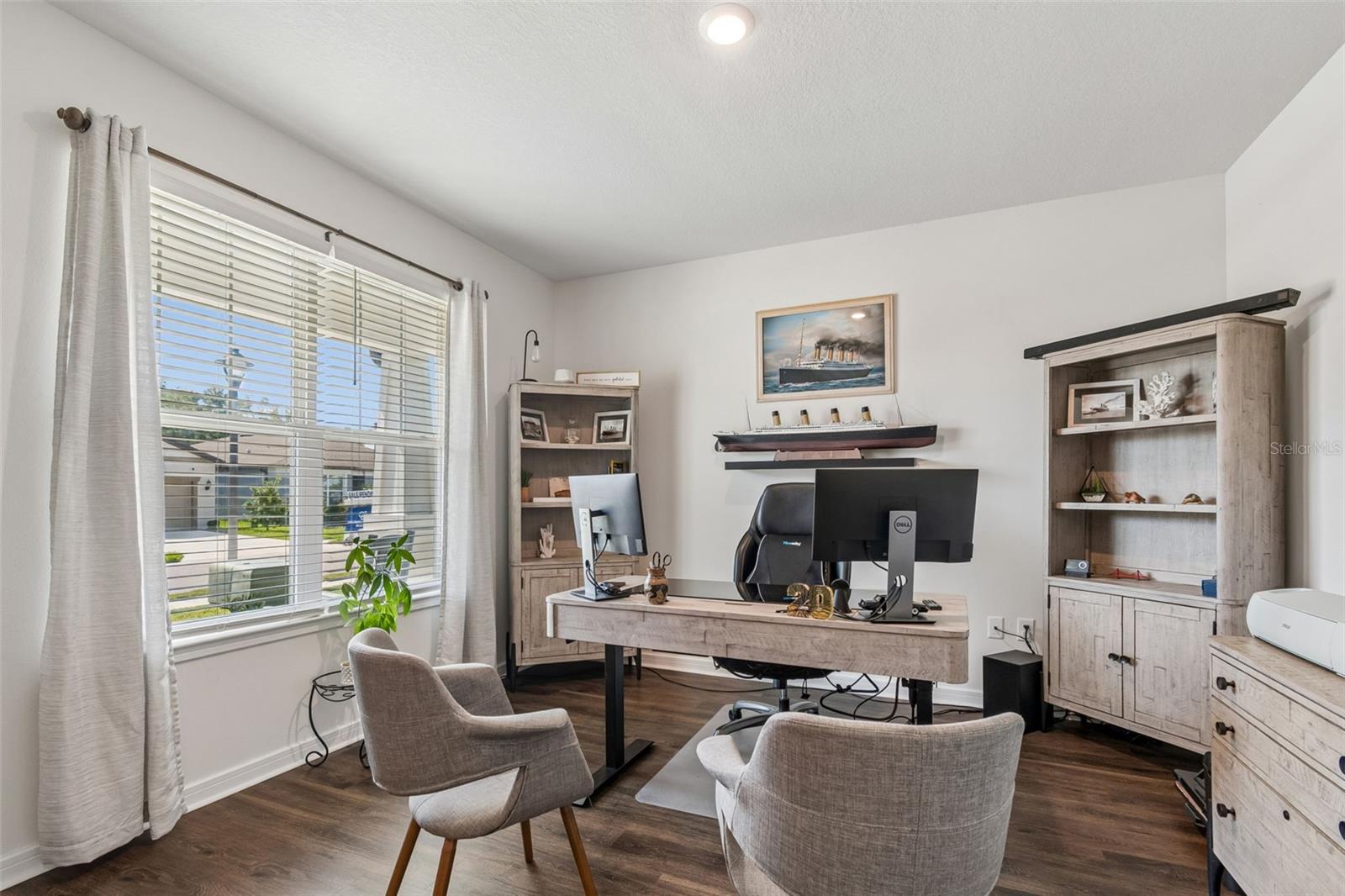 OAKS OF PASCO - Residential