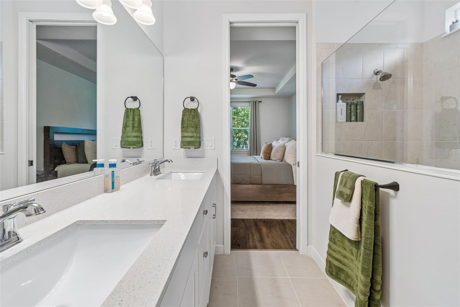 OAKS OF PASCO - Residential