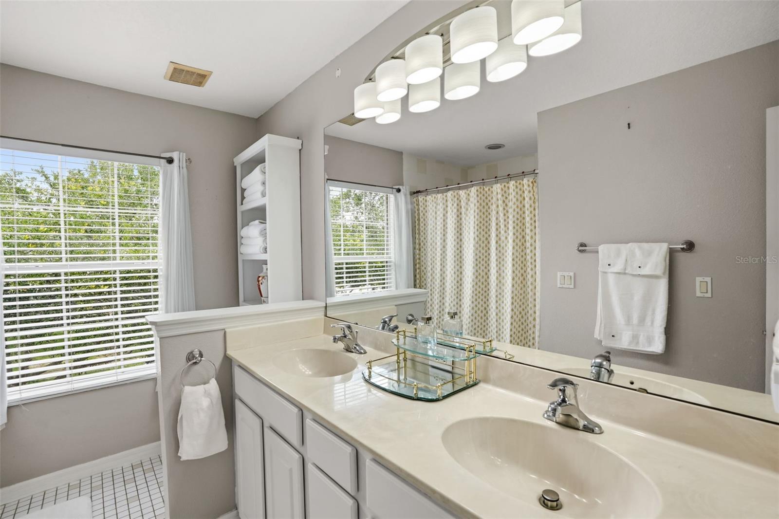 AVALON PARK SOUTH PH 03 - Residential