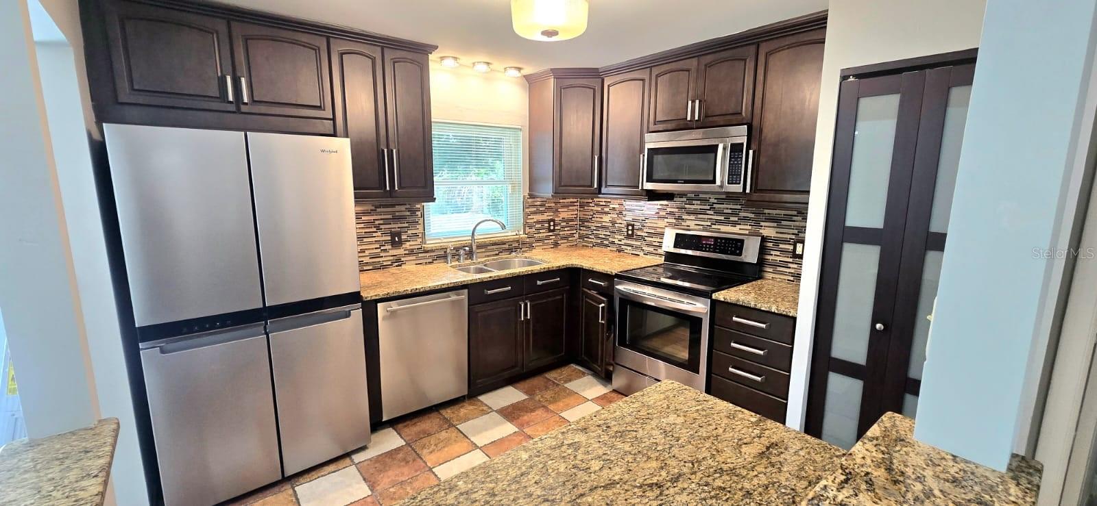 HARBOUR RIDGE - Residential Lease
