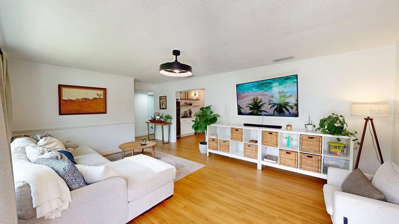 SUBURBAN HOMES - Residential