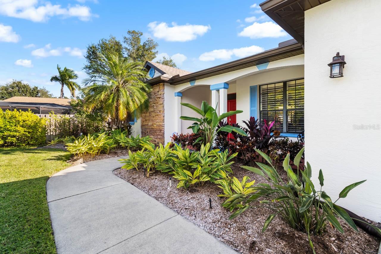 WHISPERING PINES - Residential
