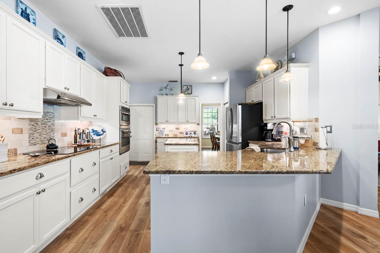 WHISPERING PINES - Residential