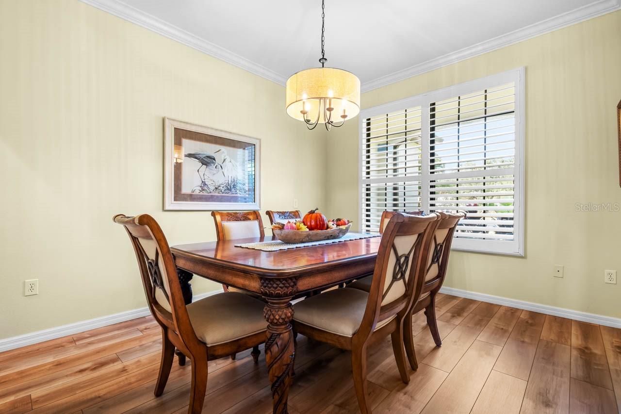 WHISPERING PINES - Residential