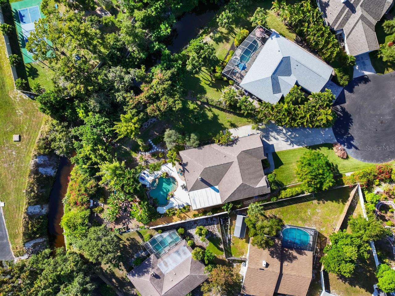 WHISPERING PINES - Residential