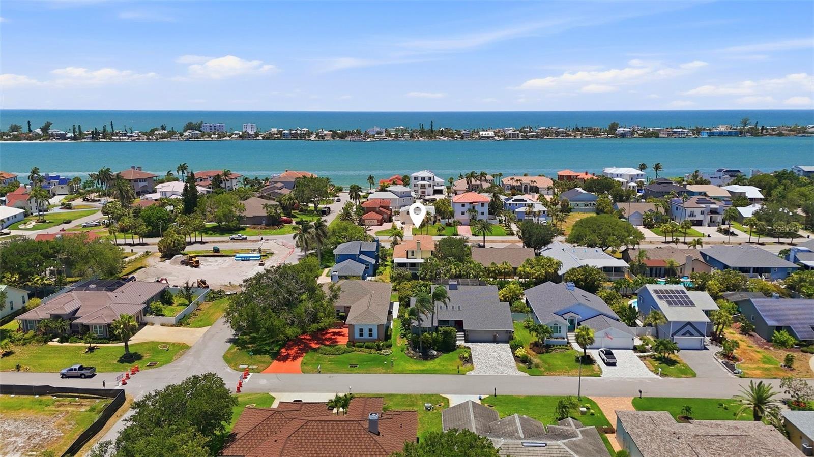 TIERRA VERDE - Residential