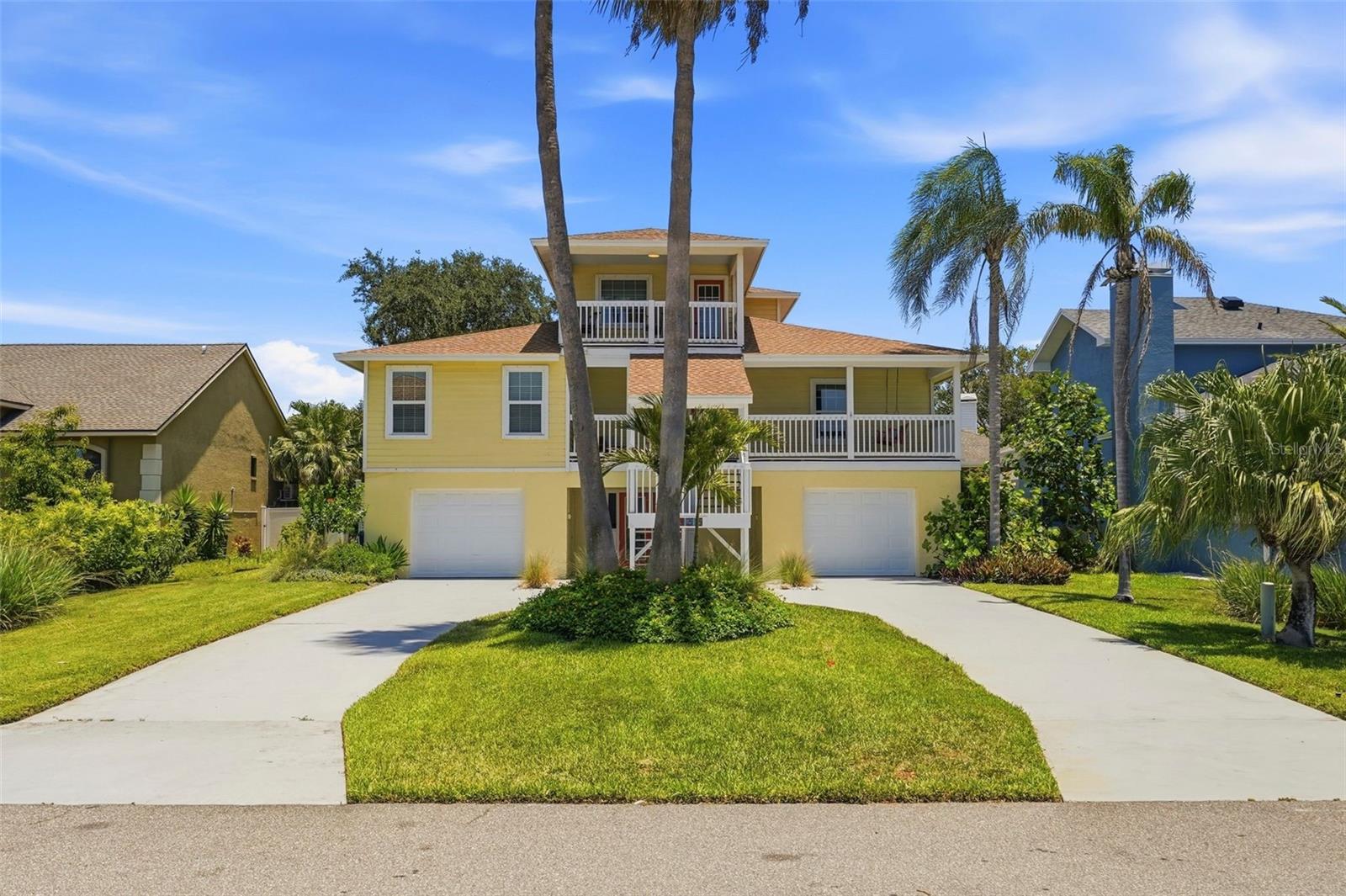 TIERRA VERDE - Residential