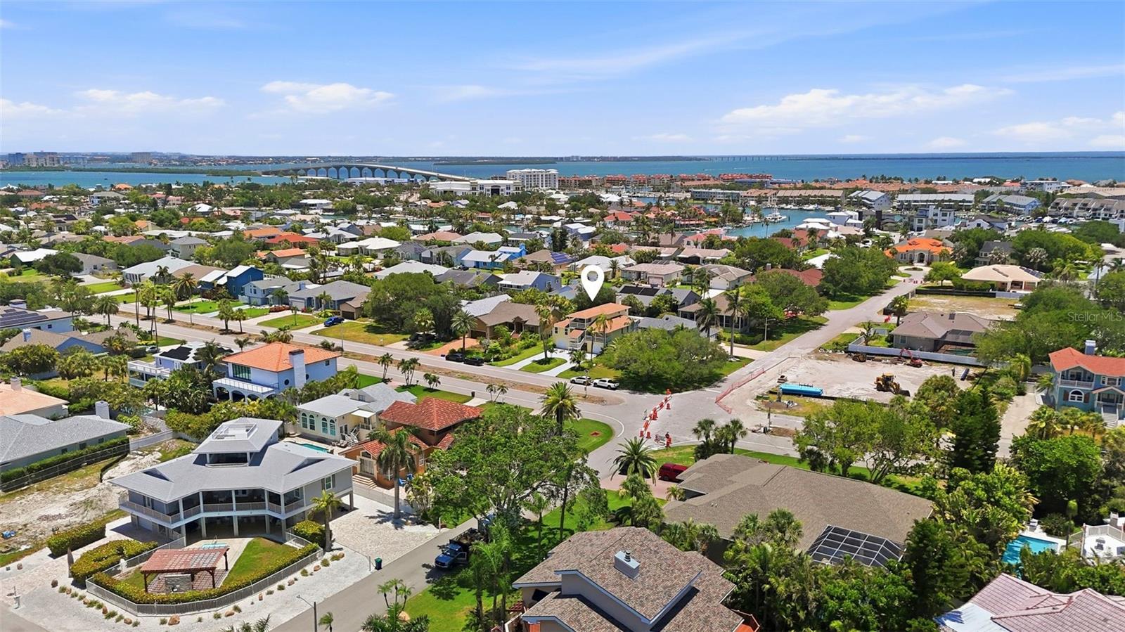 TIERRA VERDE - Residential