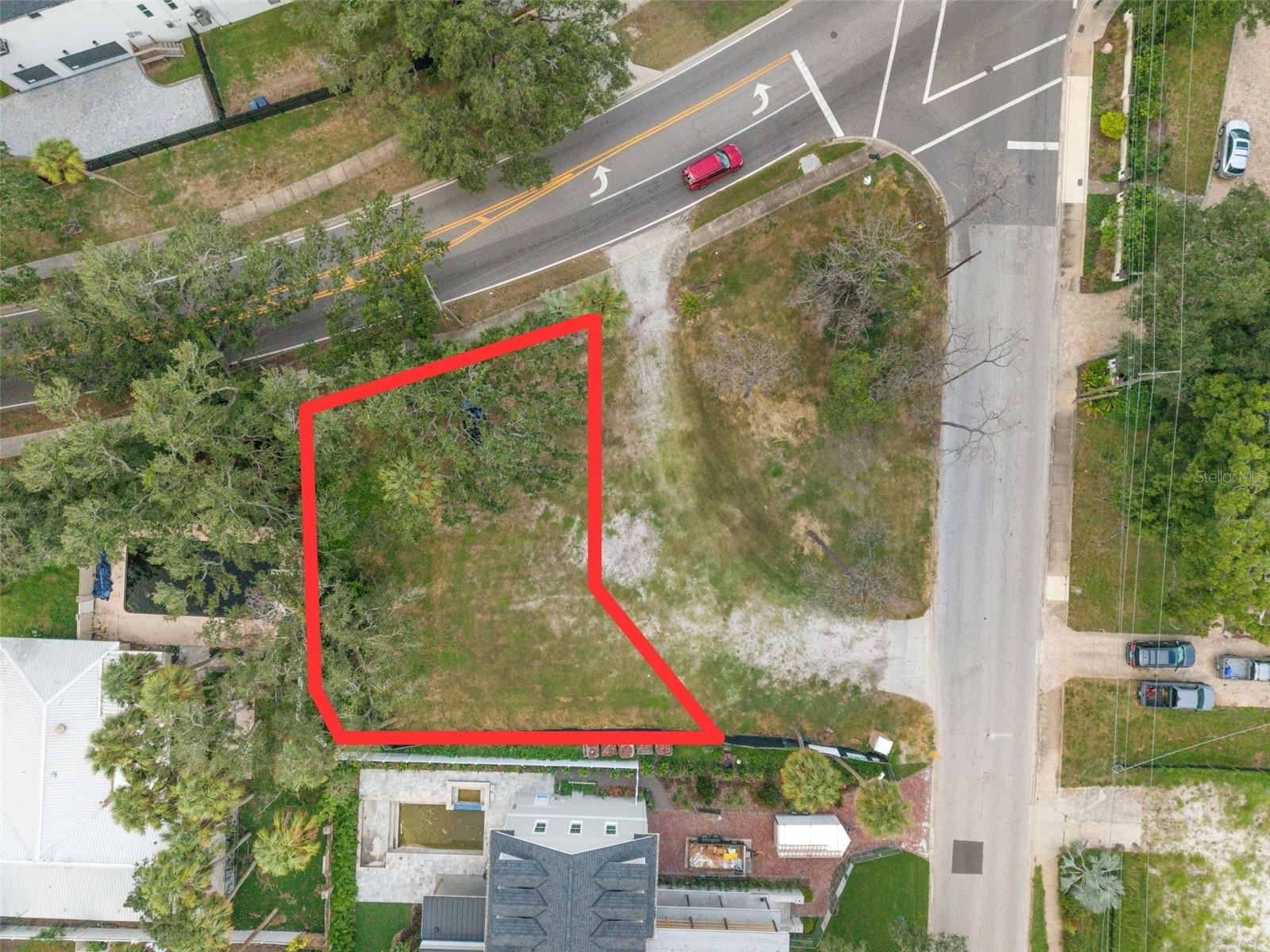 BEST PRICED LAND FOR SALE IN ALL OF SUNSET PARK!! 2504 S West Shore offers a rare development opportunity in the heart of Sunset Park. This 7,559 sq. ft. interior lot features approximately 82 feet of frontage along West Shore Boulevard and 125 feet of depth. Zoned for the coveted Mabry/Coleman/Plant school district. Sellers are open to buyers who need a longer closing date to obtain financing/finalize construction plans.