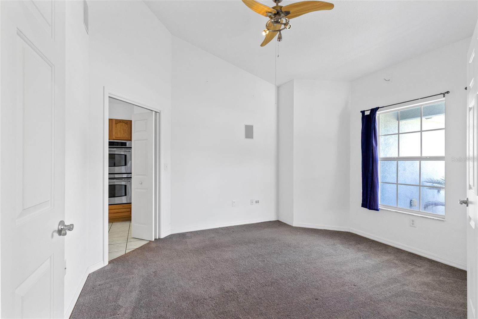 TAVARES GROVES AT BAYTREE PH 03 - Residential