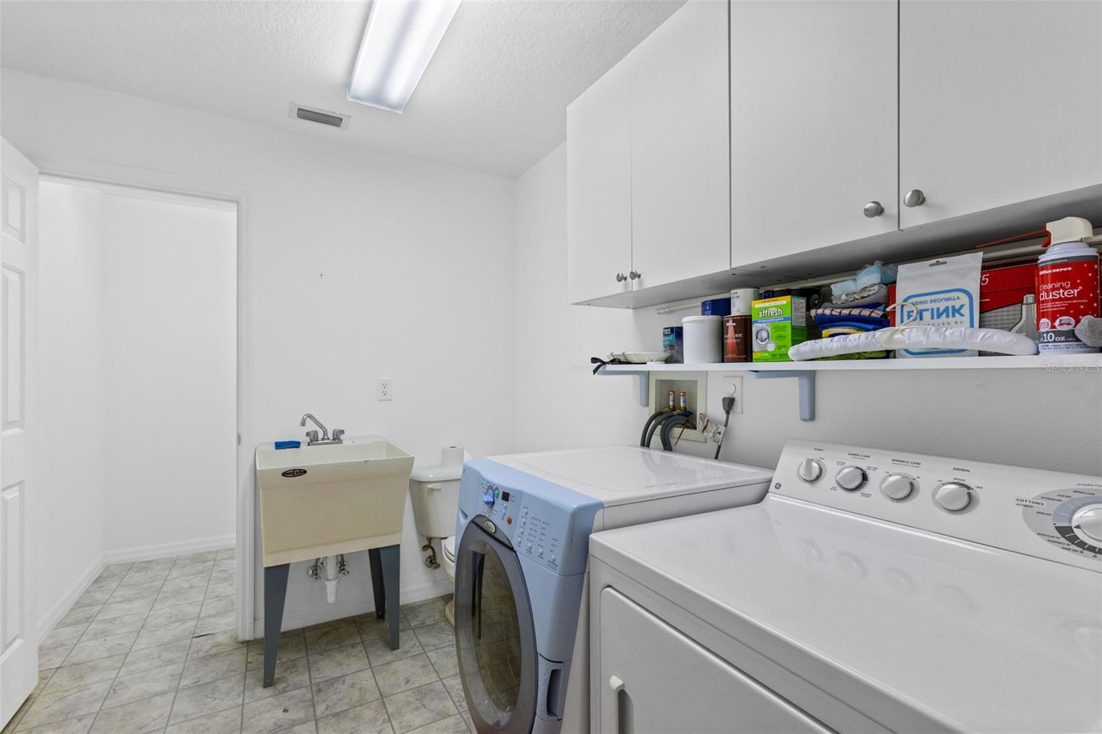 TAVARES GROVES AT BAYTREE PH 03 - Residential