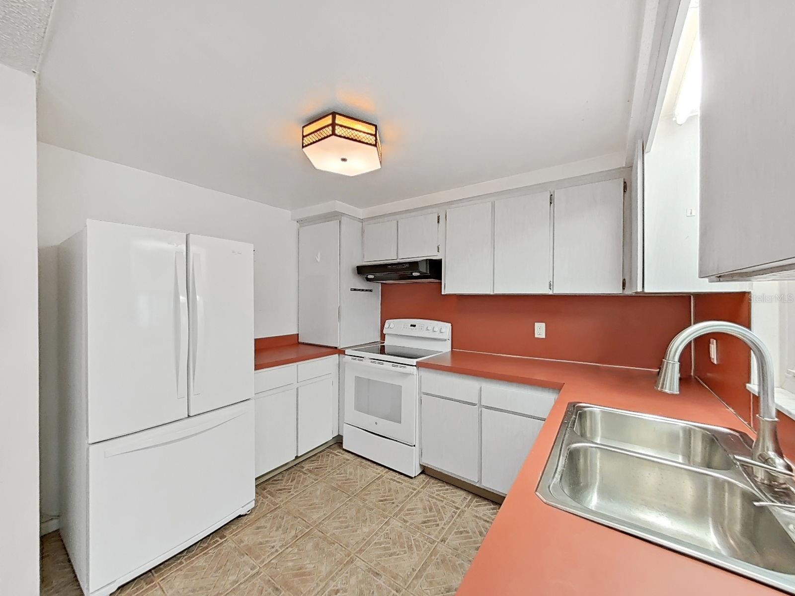 BOCA CIEGA RIDGE 4TH ADD - Residential
