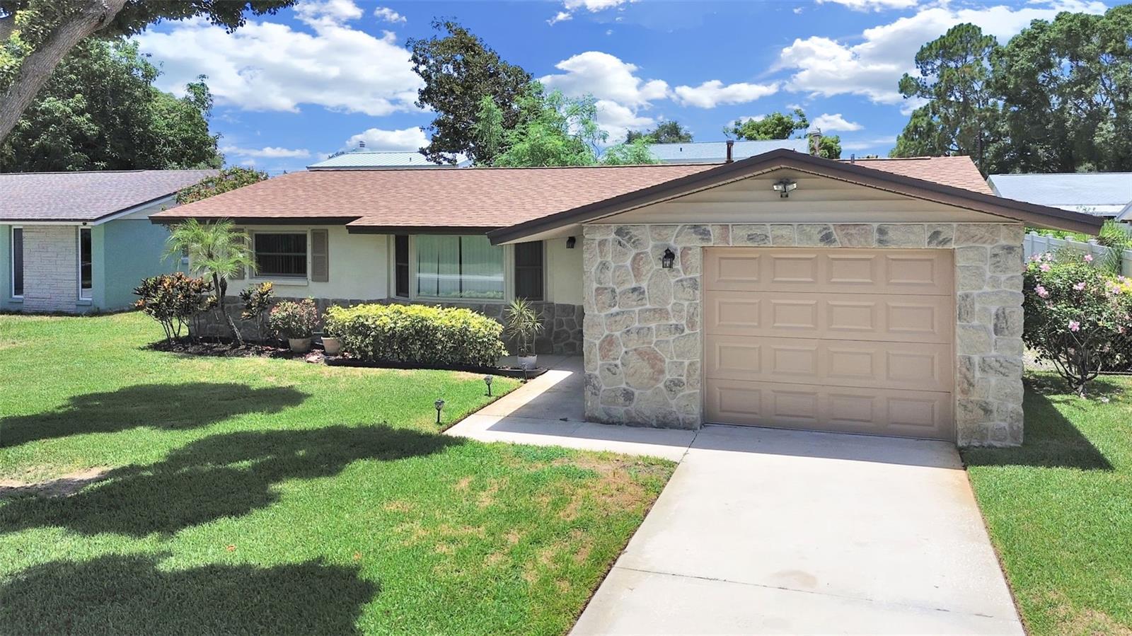 BOCA CIEGA RIDGE 4TH ADD - Residential