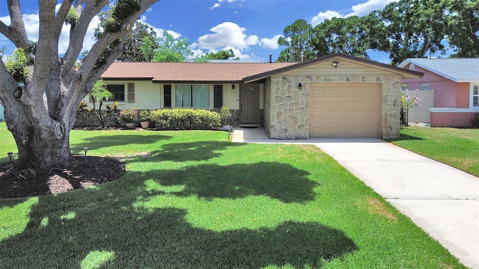 BOCA CIEGA RIDGE 4TH ADD - Residential