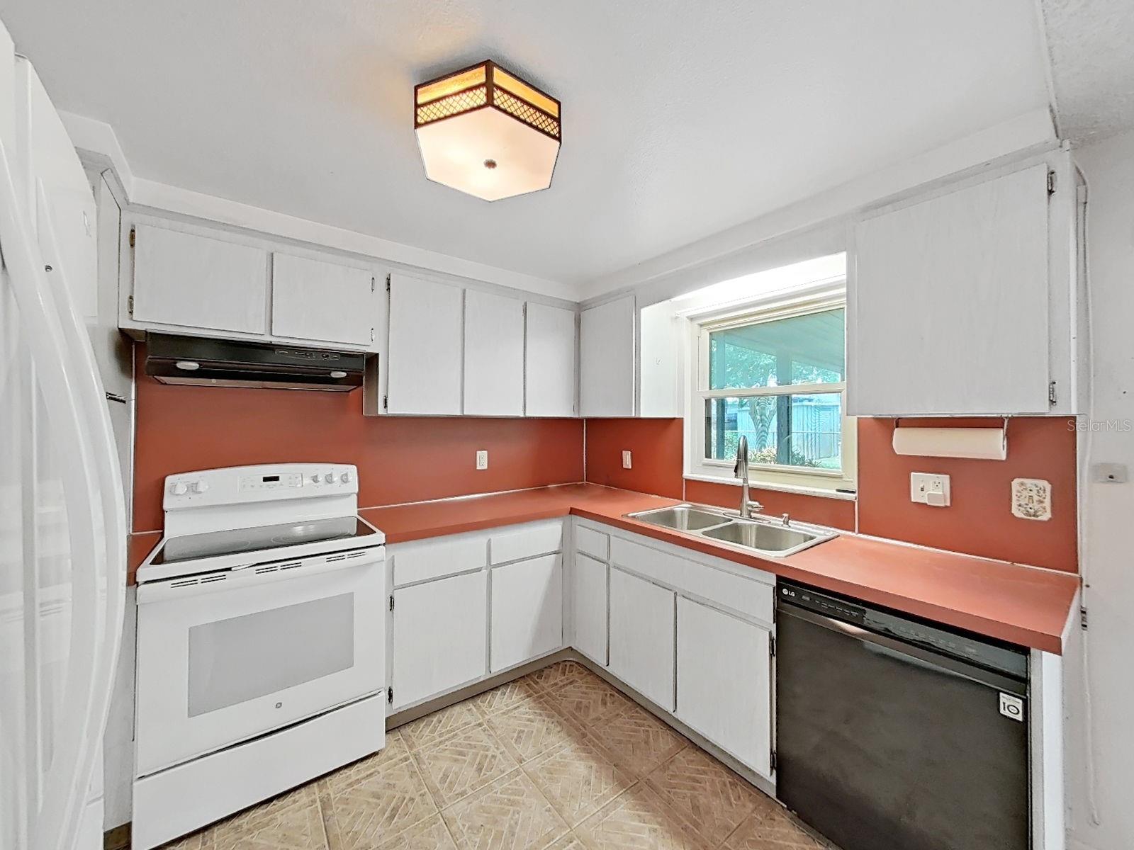 BOCA CIEGA RIDGE 4TH ADD - Residential
