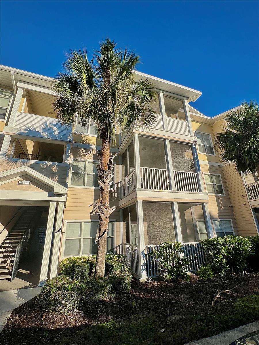 Rarely available first-floor condo in the gated, resort-style community of The Palms of Cortez. This move-in-ready unit features an open great-room floor plan with vinyl plank flooring throughout, high ceilings, crown molding, ceiling fans, and neutral décor. The kitchen offers stainless steel appliances, including a refrigerator (2025) and dishwasher (2022), plus a laundry closet with shelving, full-size washer and dryer (2022).
The spacious primary bedroom includes a walk-in closet, linen closet, and en-suite bath with garden tub and shower combination. Enjoy relaxing on the private screened lanai with storage closet and west-facing views, perfect for sunset watching. Major updates include a new roof (2023), water heater (2023), and A/C (2024).
Community amenities include a resort-style pool overlooking a pond, tennis courts with pickleball lines, fitness center, clubhouse, grilling areas, and playground. Conveniently located near shopping, dining, IMG Academy, downtown Bradenton and Sarasota, SRQ Airport, UTC Mall, and just minutes to the Gulf beaches of Anna Maria Island. Ideal for full-time living, seasonal use, or investment.