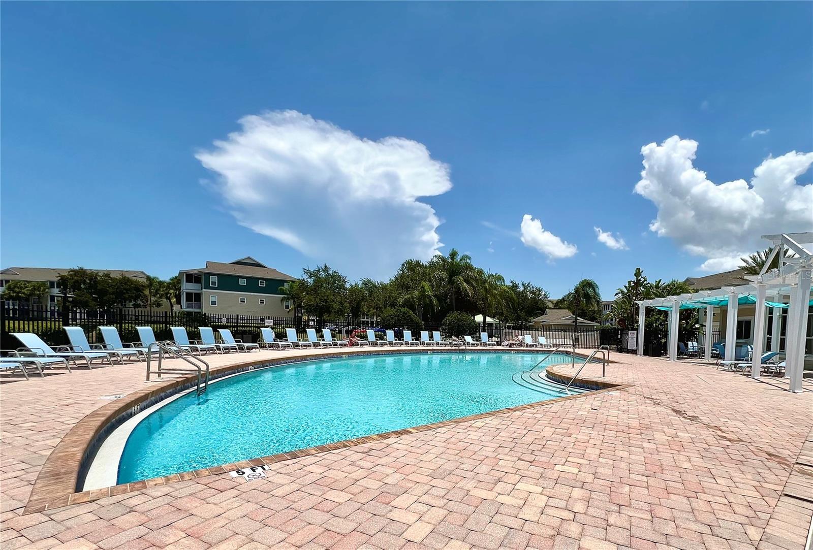 THE PALMS OF CORTEZ - Residential