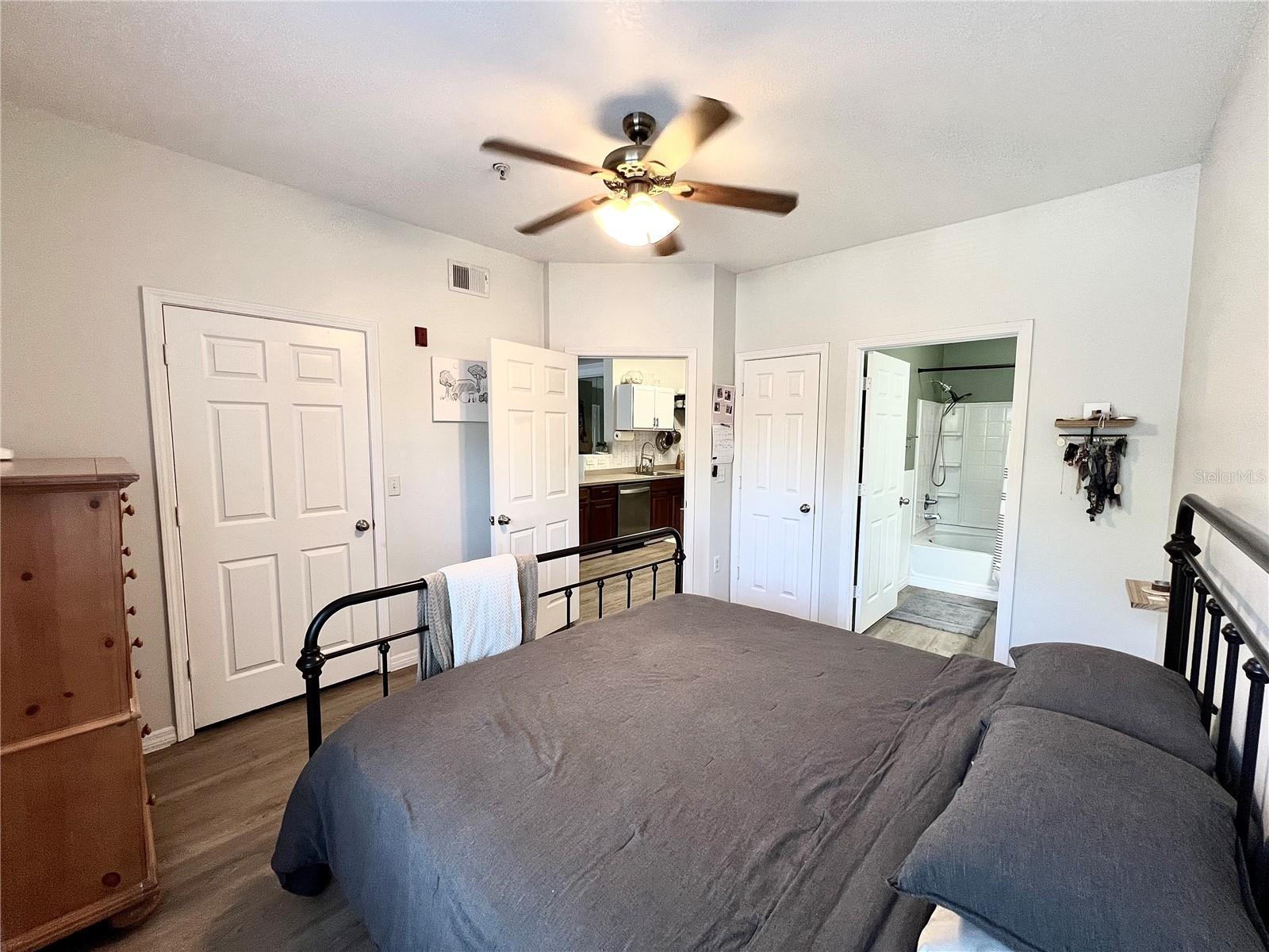 THE PALMS OF CORTEZ - Residential