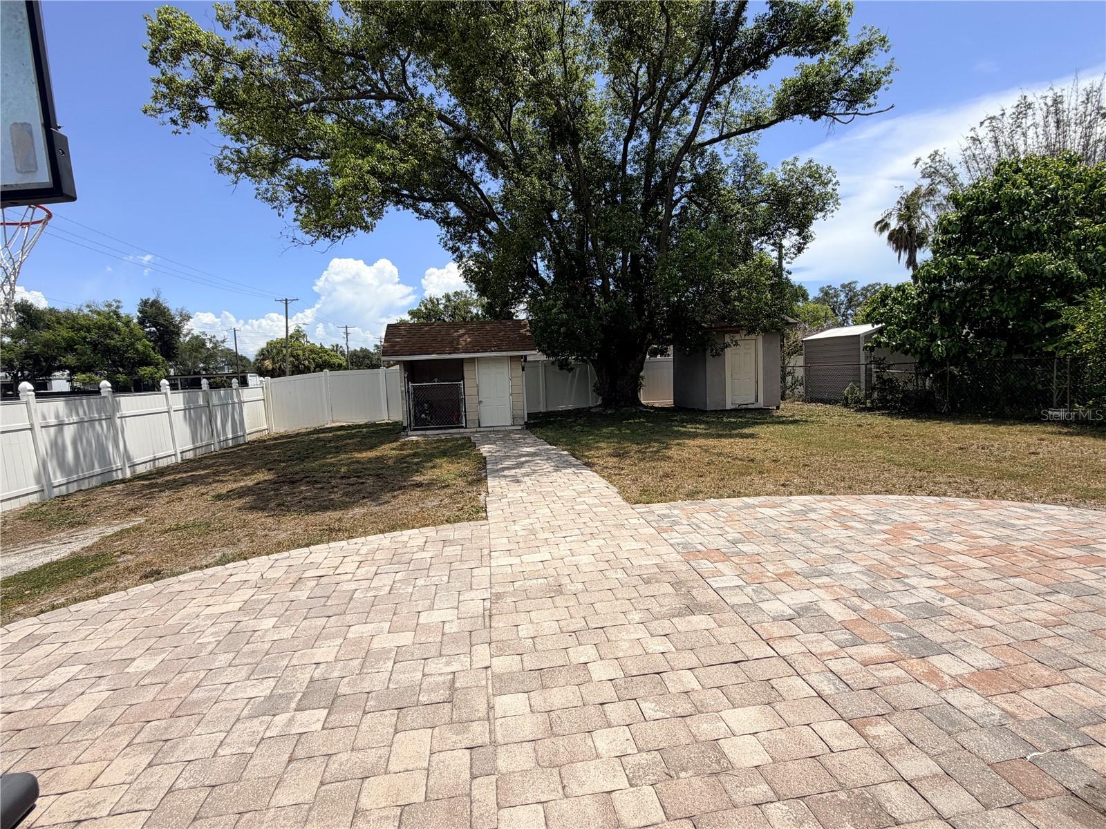BUFFALO HEIGHTS - Residential Lease