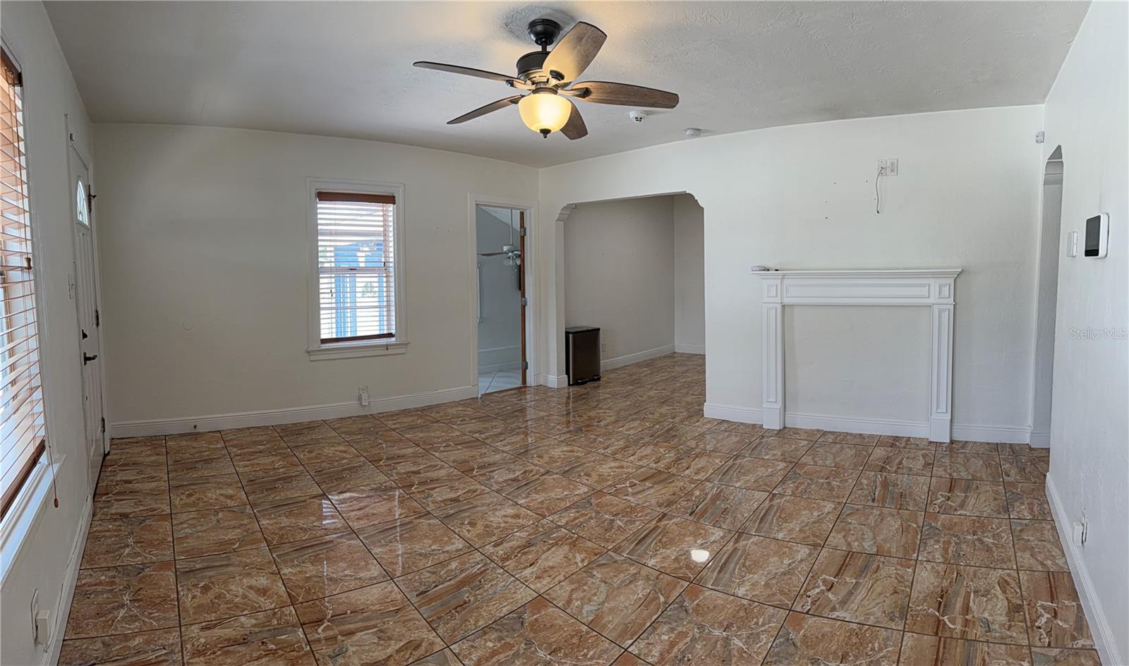 BUFFALO HEIGHTS - Residential Lease