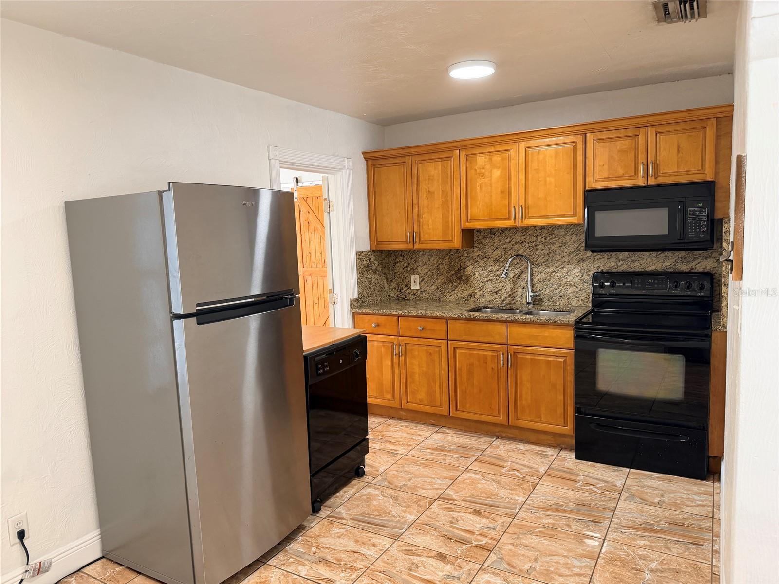 BUFFALO HEIGHTS - Residential Lease
