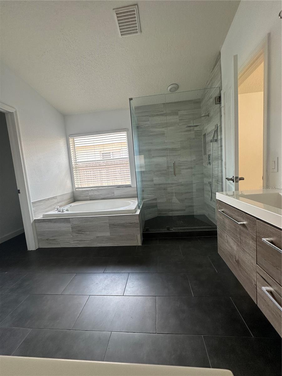 SOUTH POINTE PH 5 - Residential Lease