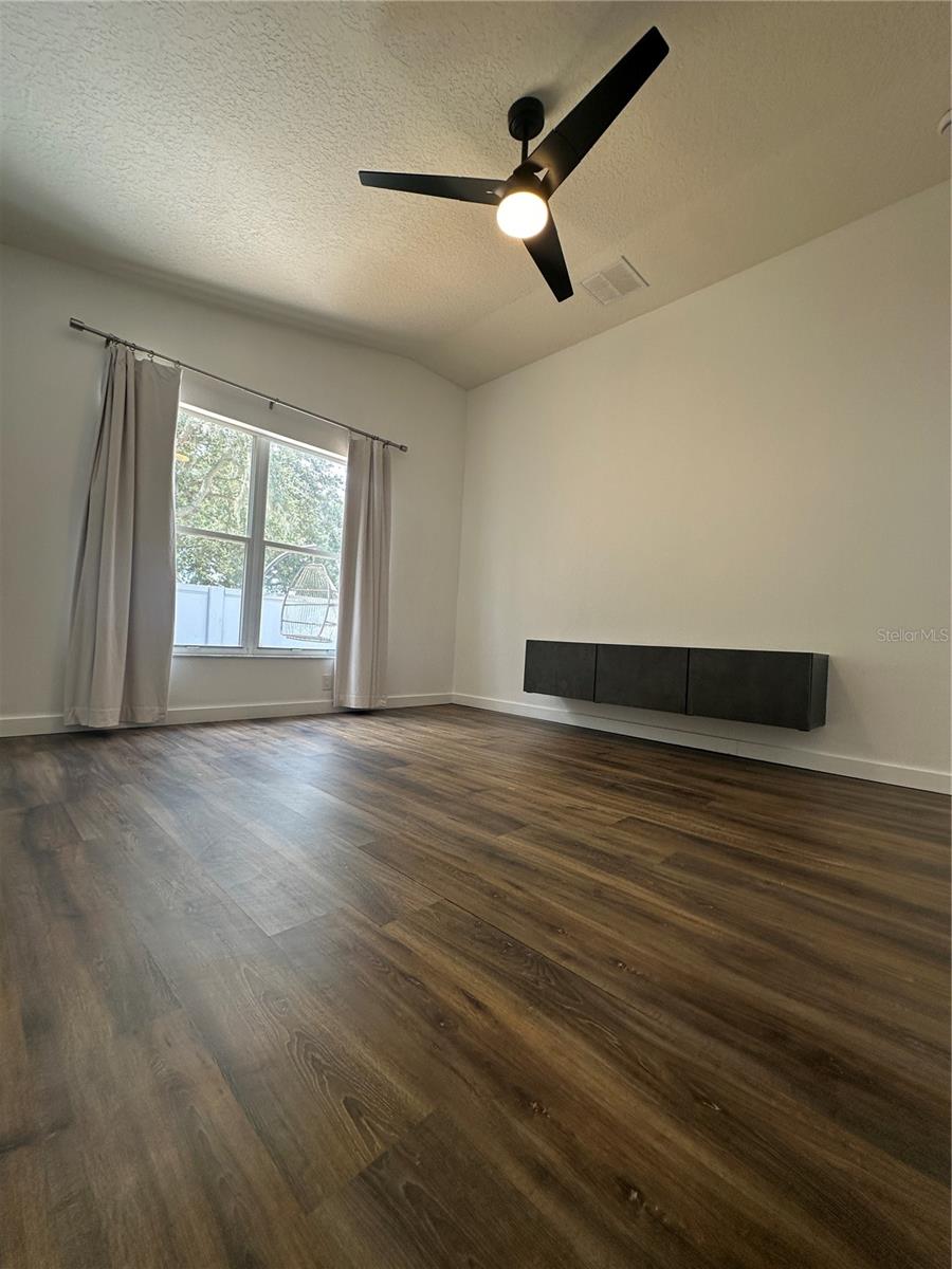 SOUTH POINTE PH 5 - Residential Lease