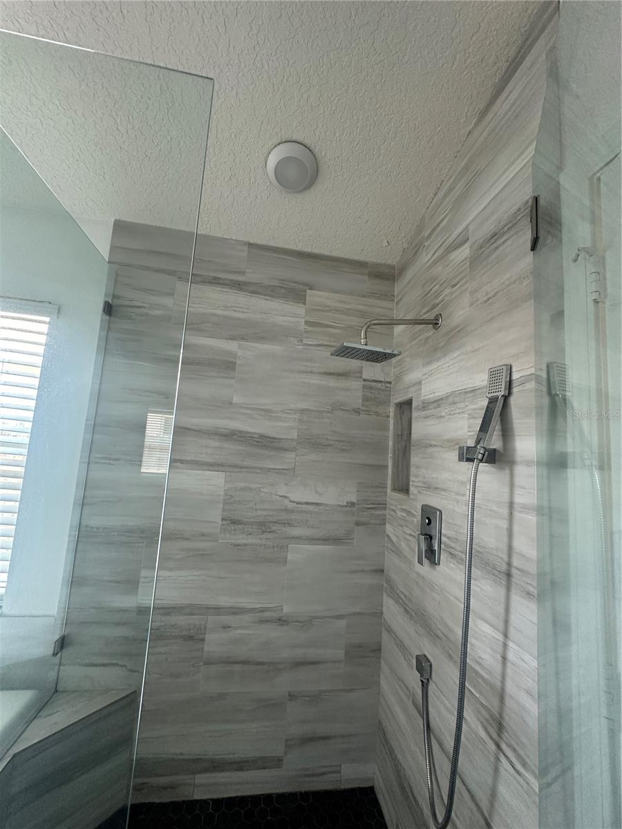 SOUTH POINTE PH 5 - Residential Lease
