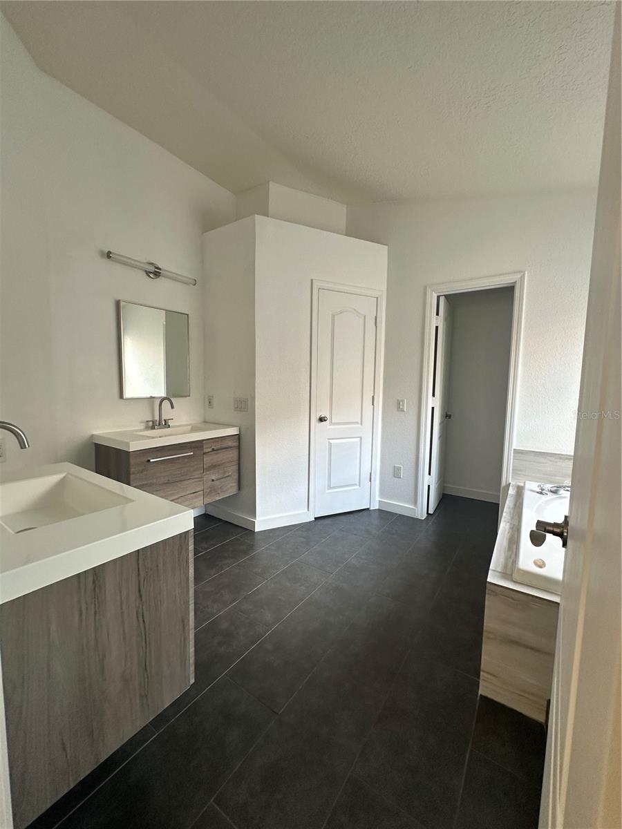 SOUTH POINTE PH 5 - Residential Lease