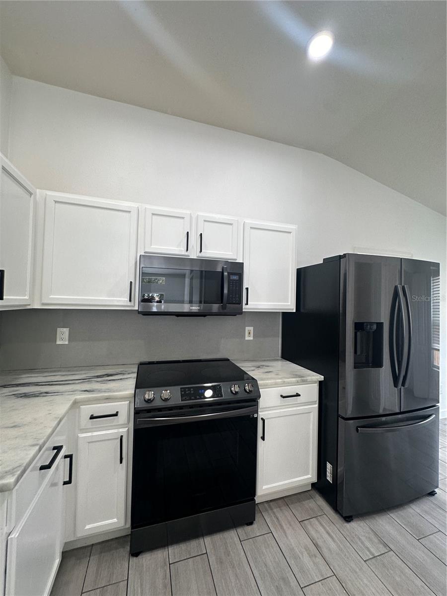 SOUTH POINTE PH 5 - Residential Lease