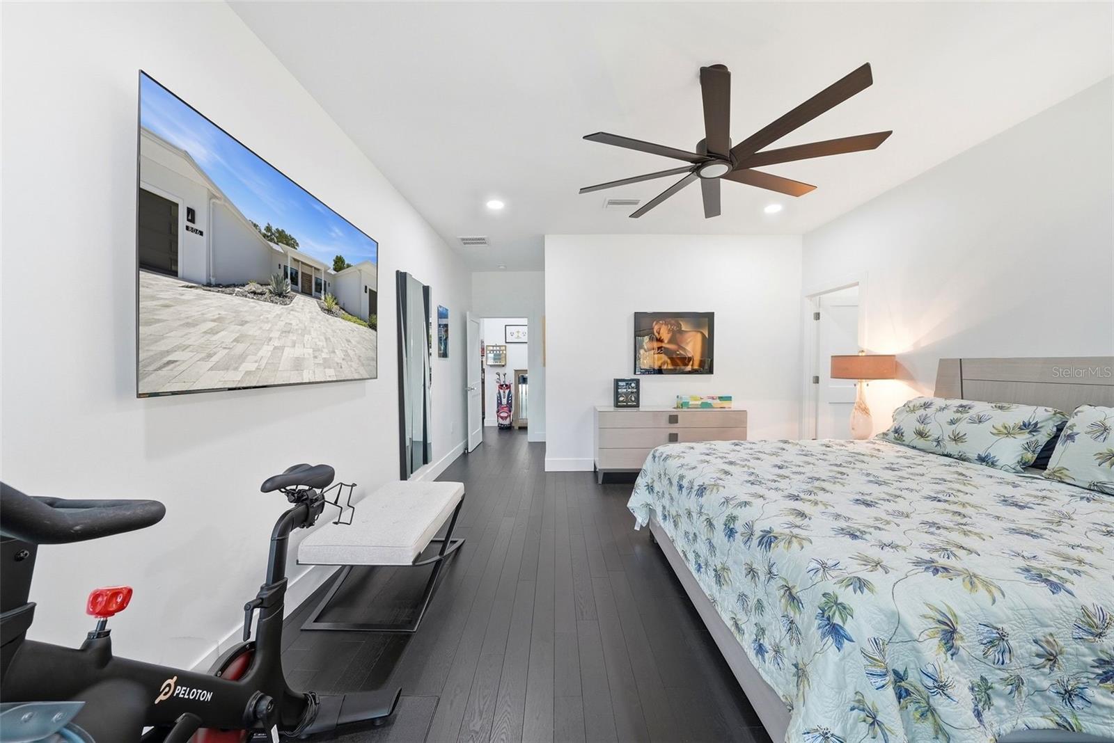 BELLEAIR ESTATES - Residential