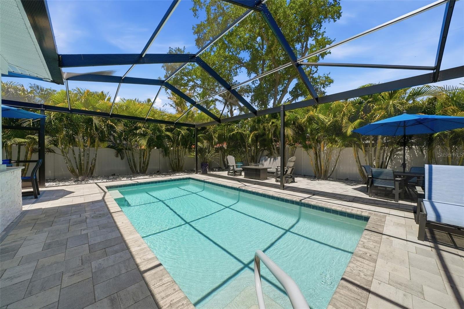 BELLEAIR ESTATES - Residential