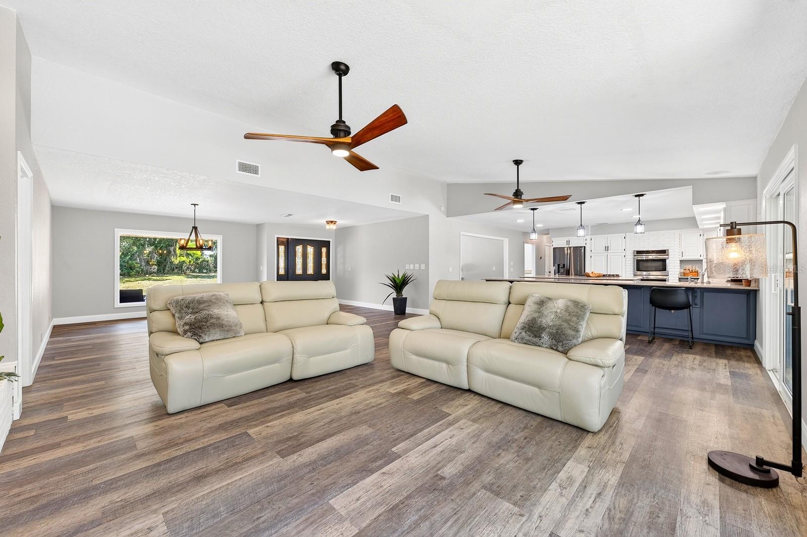 ACREAGE & UNREC - Residential