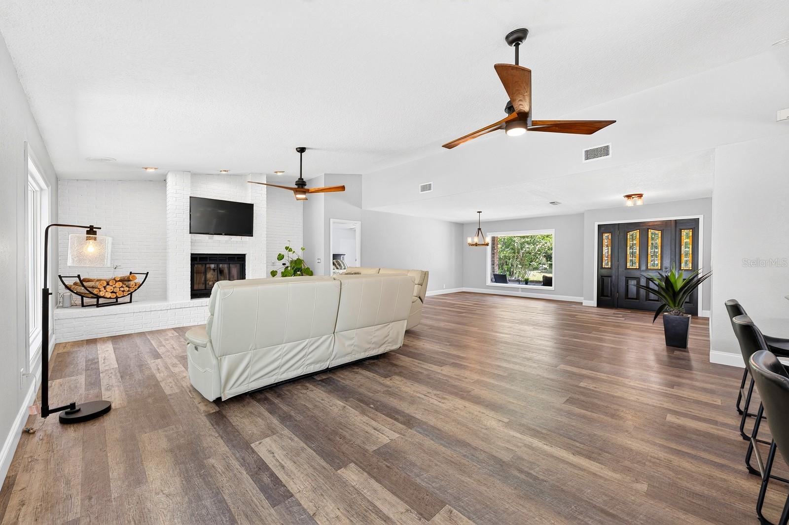 ACREAGE & UNREC - Residential