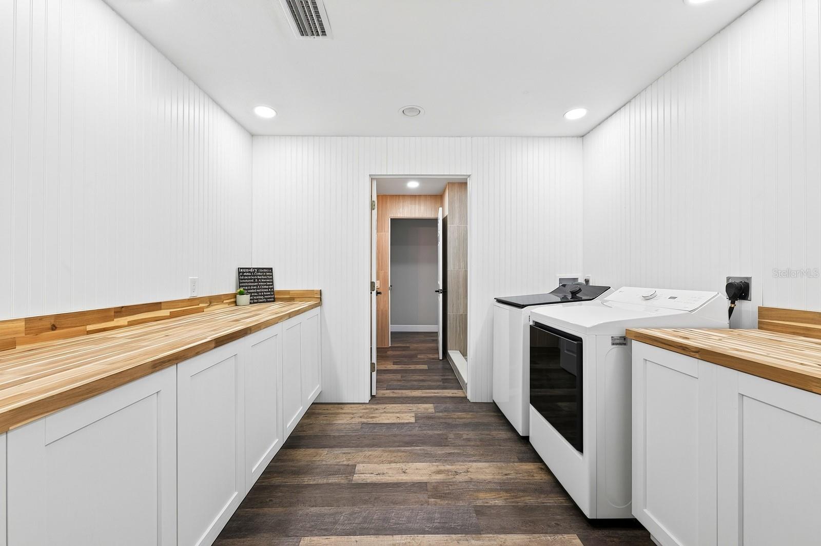 ACREAGE & UNREC - Residential