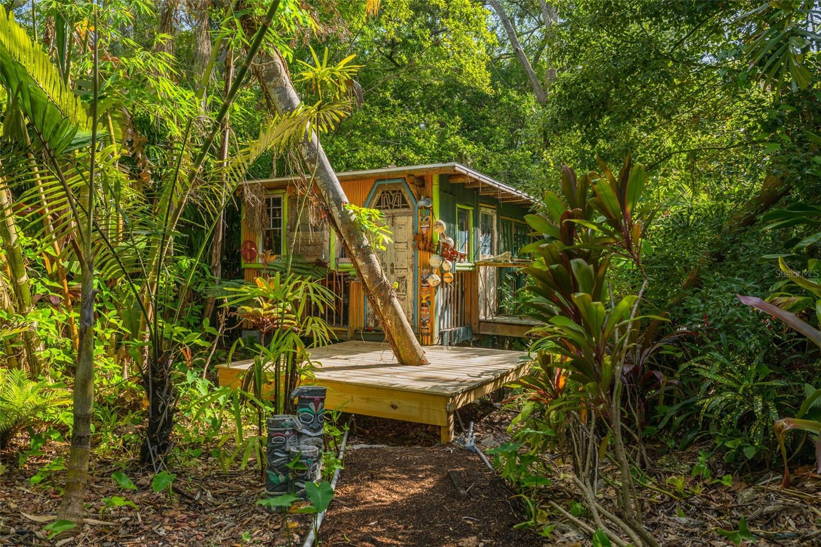 SPANISH TRAILS - Residential