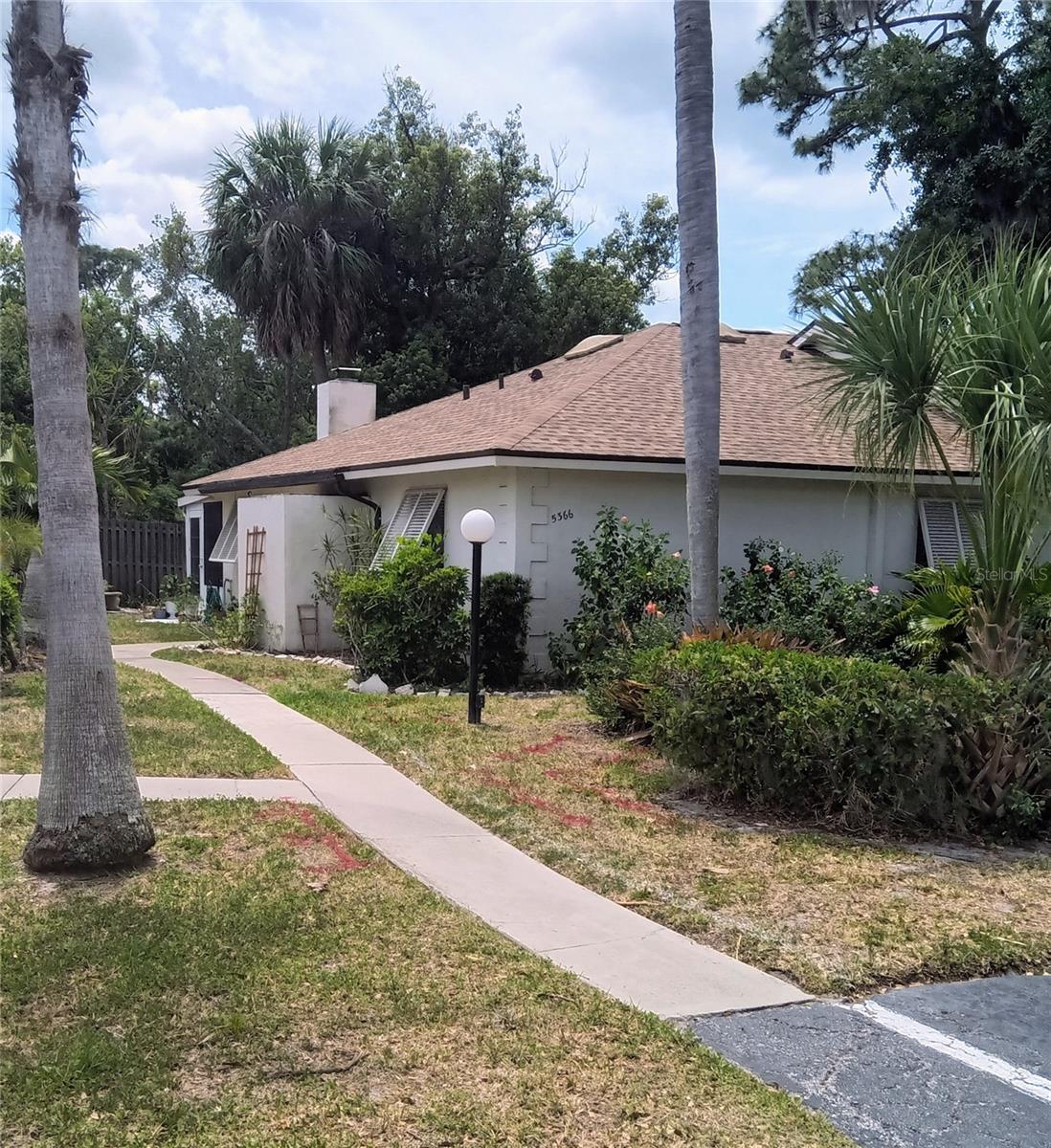 ROYAL PALM VILLAS - Residential