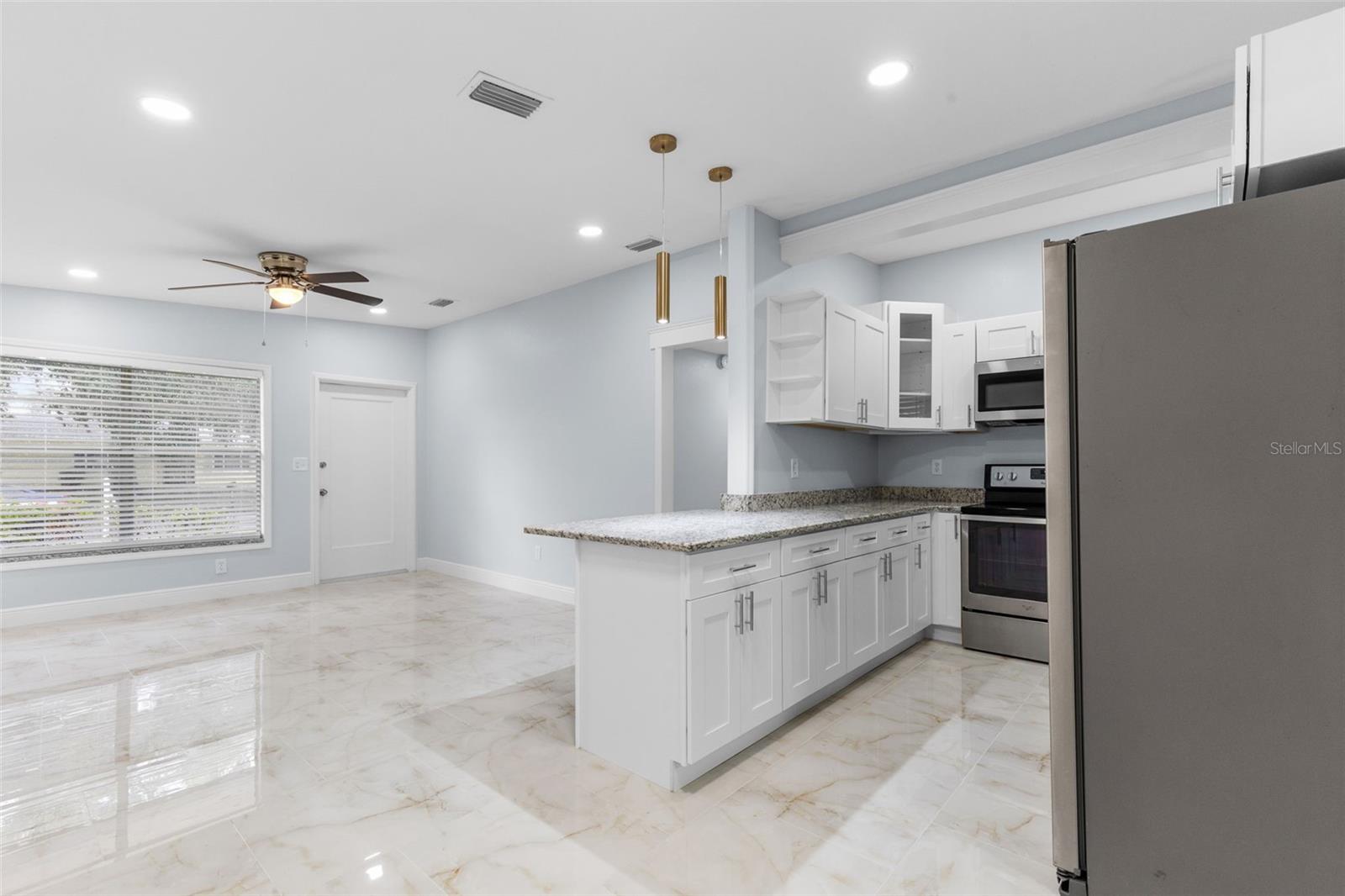 RIVER GROVE PARK - Residential
