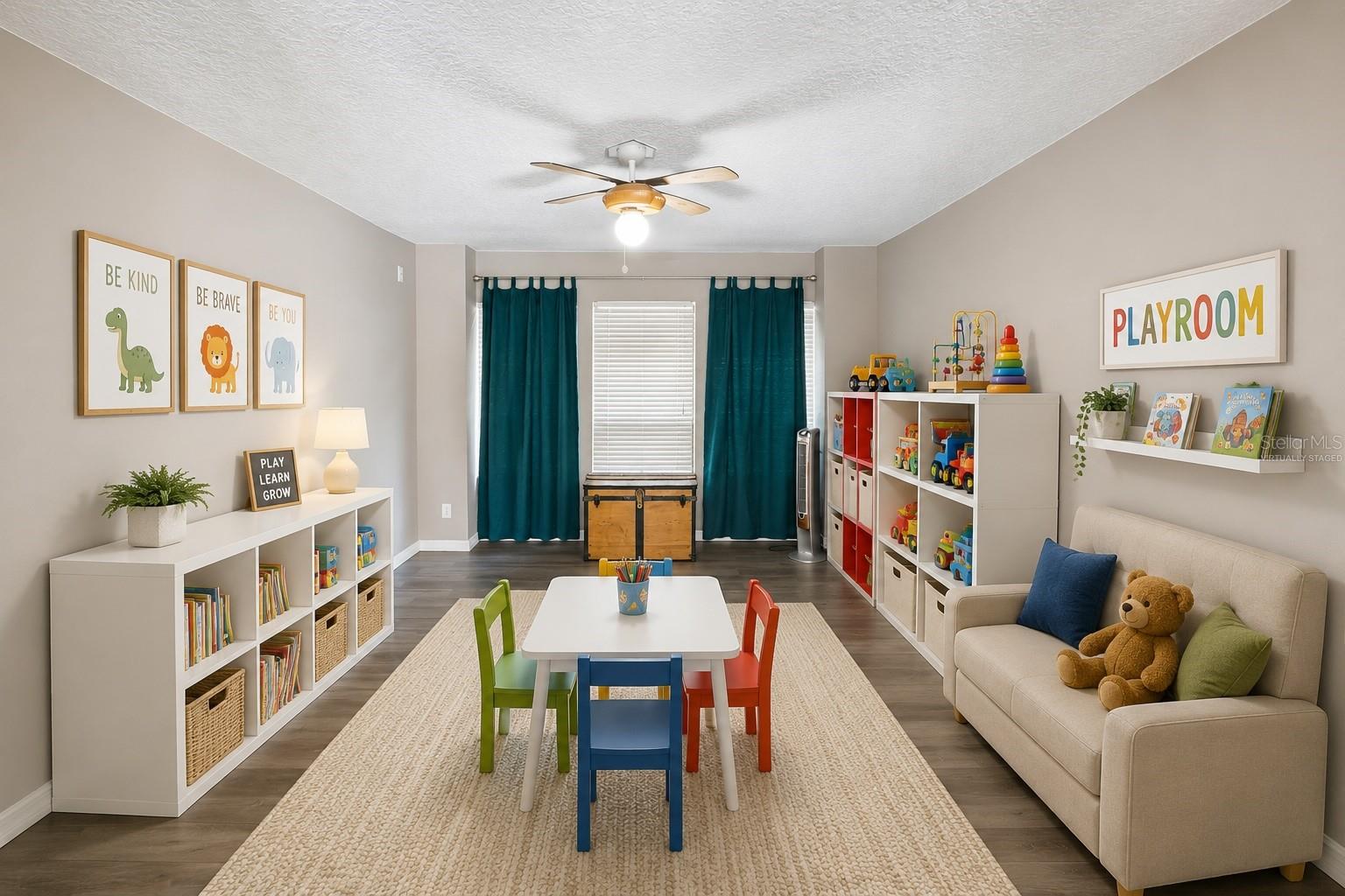 SHADOW BAY SPGS - Residential