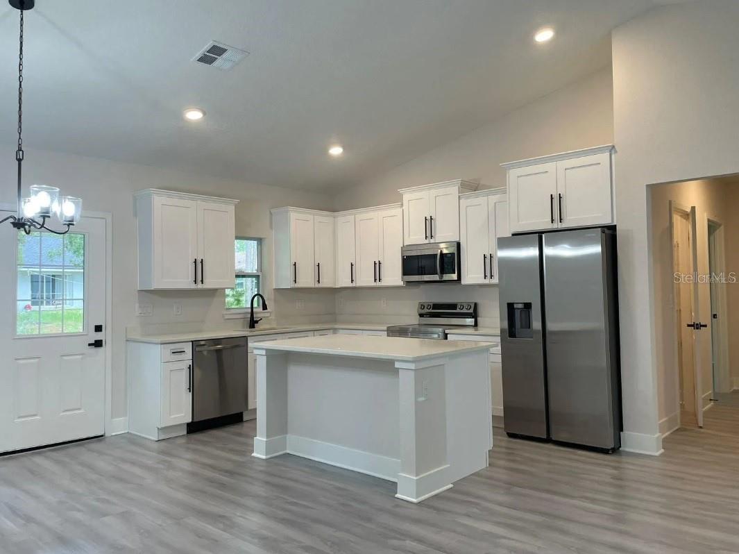 MARION OAKS UN 10 - Residential Lease