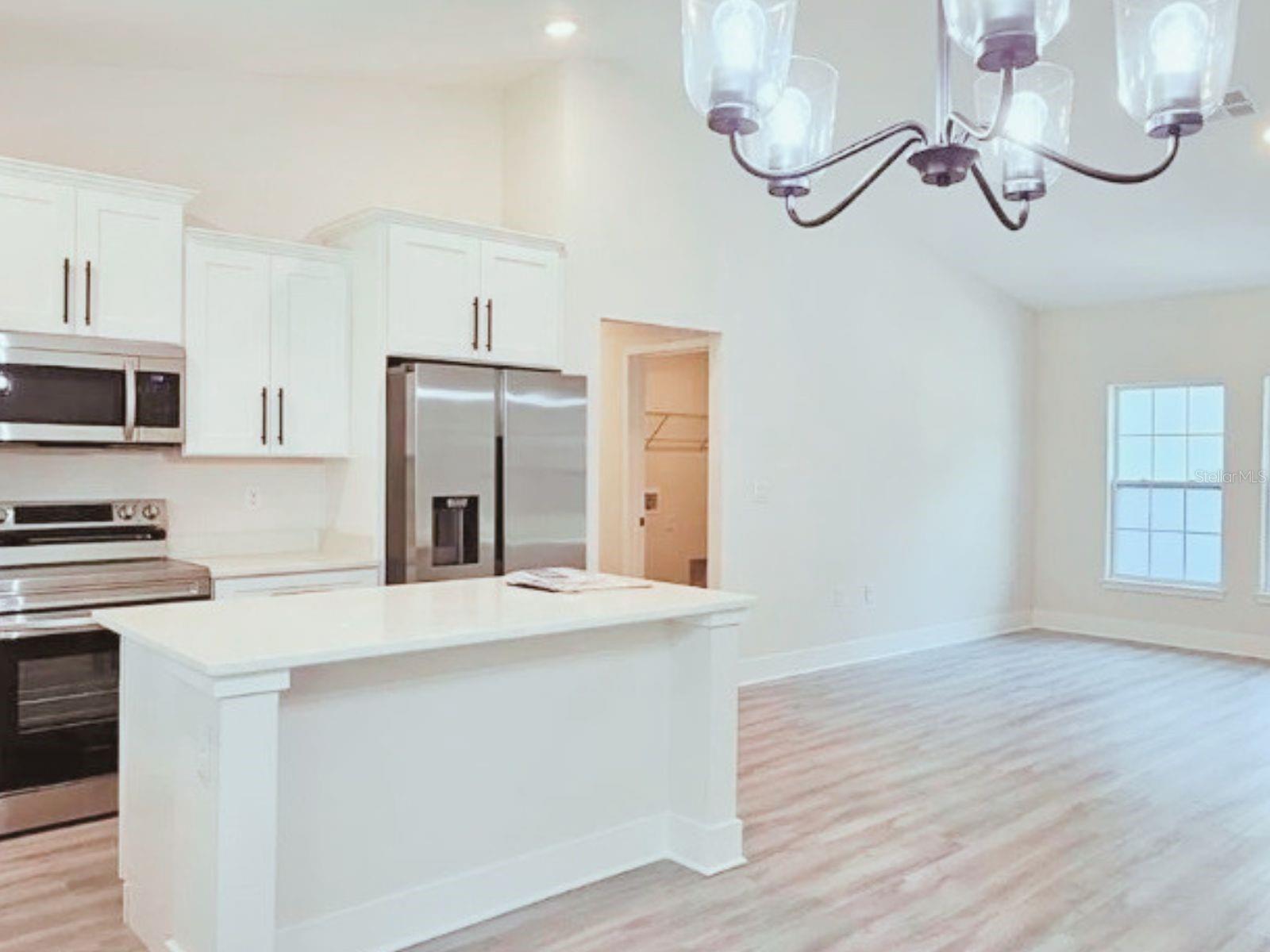 MARION OAKS UN 10 - Residential Lease