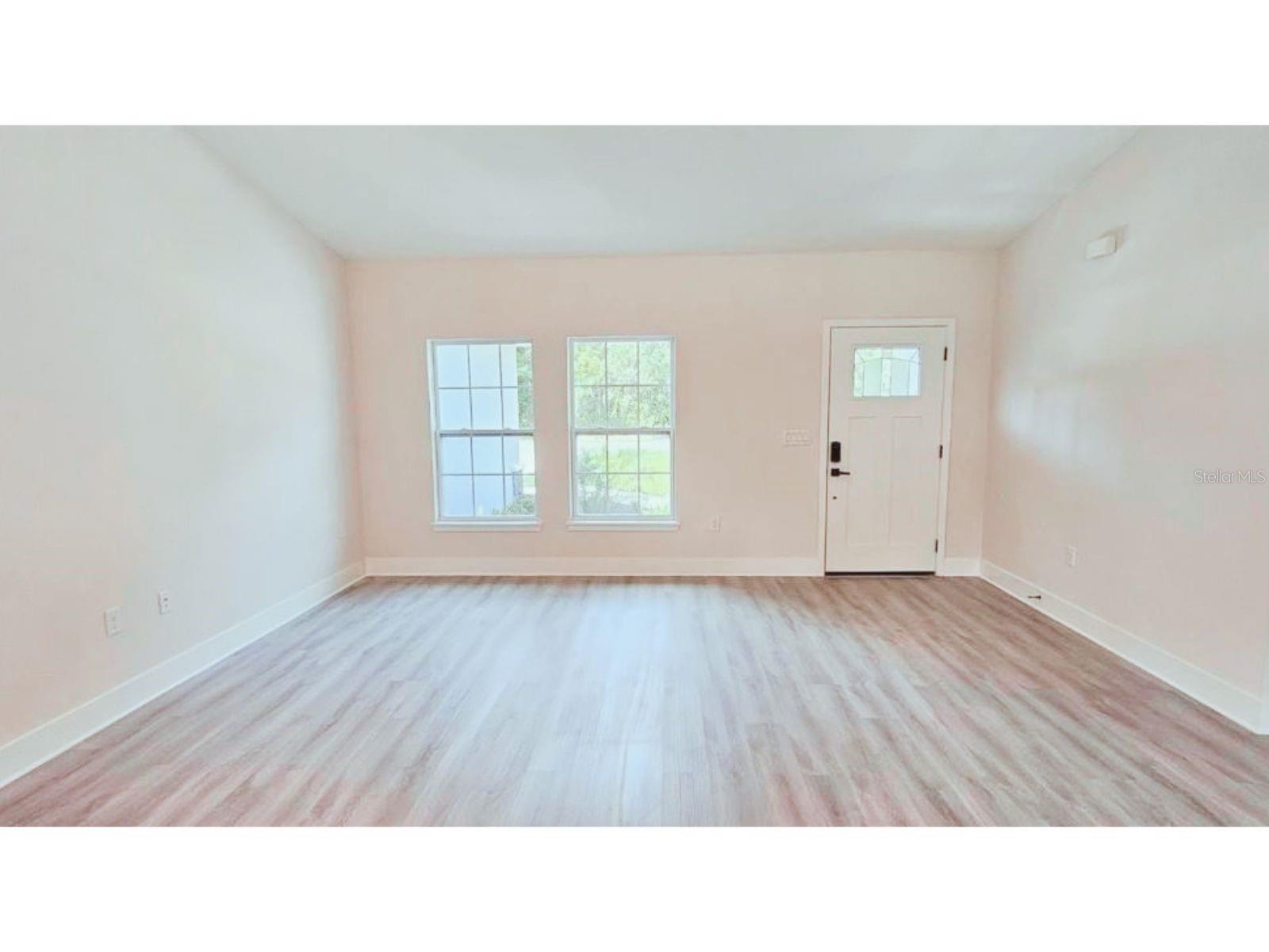 MARION OAKS UN 10 - Residential Lease
