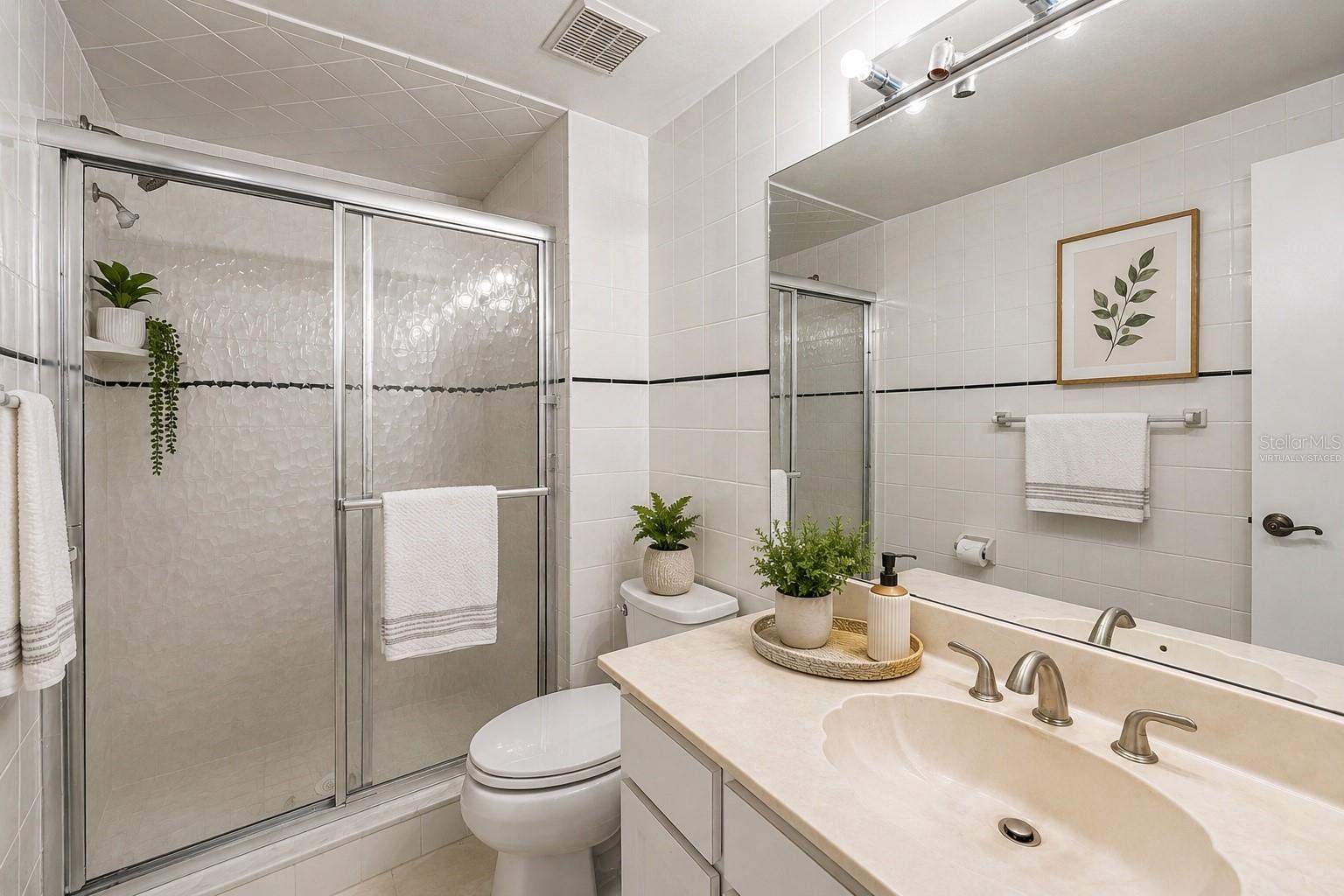 TWELVE OAKS VILLAGE UNIT 3 - Residential